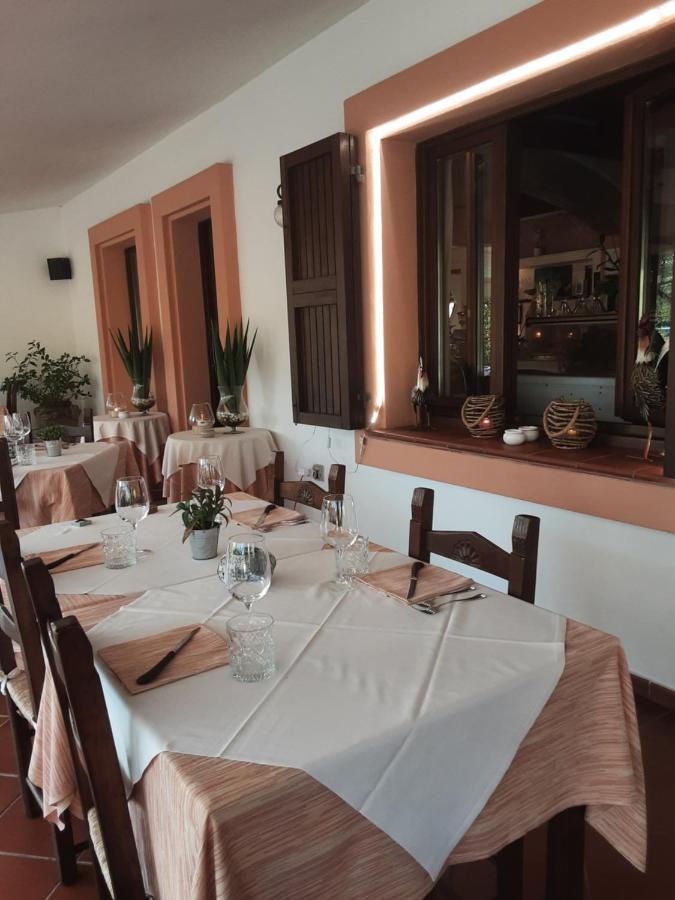 Hotel Pinocchio Arzachena Exterior photo